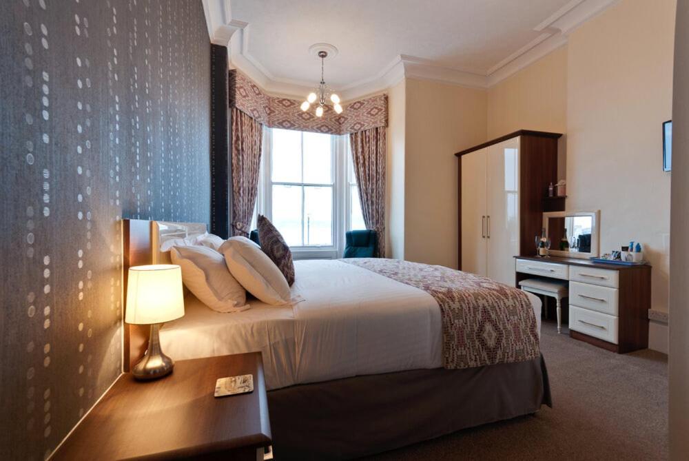Lauriston&Lawton Court Hotel Llandudno Extérieur photo