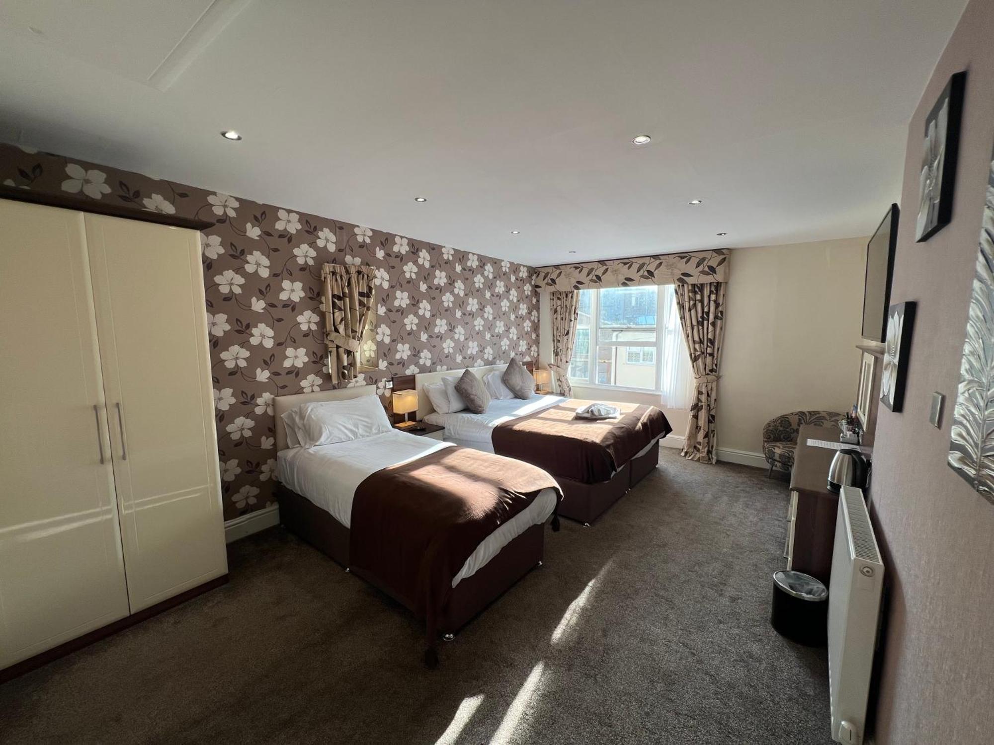Lauriston&Lawton Court Hotel Llandudno Extérieur photo